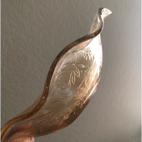 Jeanette Floragold Ruffled Edge Glass Bowl-Floral Design - Picture 2 of 10